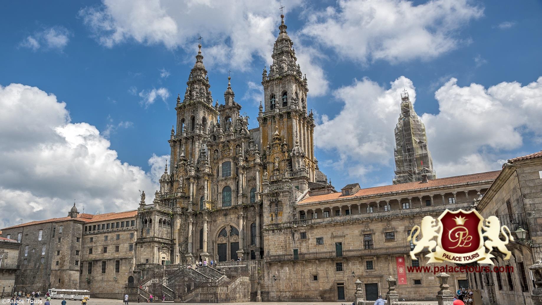 Train cruise along the route of Camino de Santiago from the capital