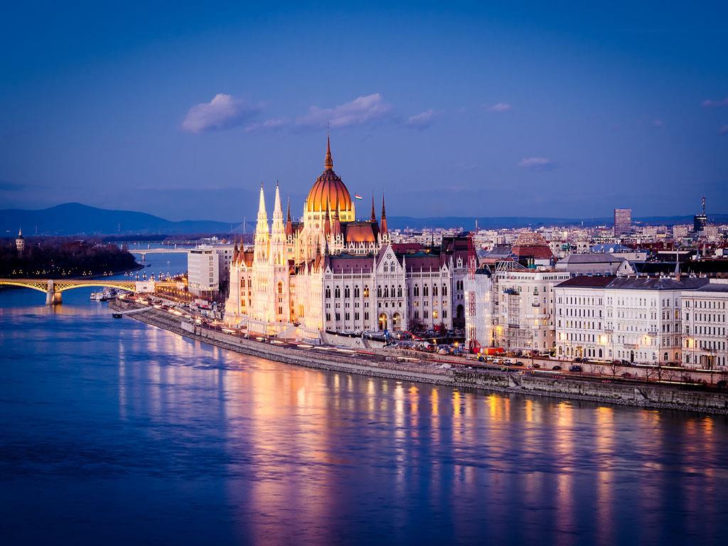 Embark on an 8-Day Healing and Wellness Tour in Budapest