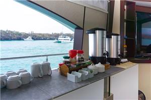 Grand Majestic Yacht