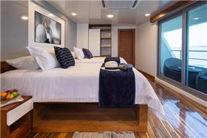 Infinity Luxury Yacht