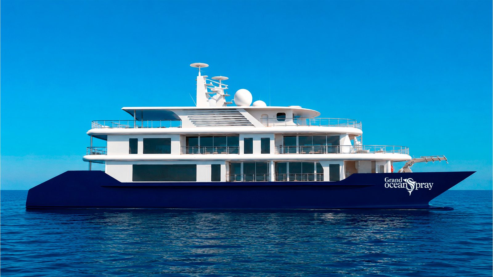 M/C Grand Ocean Spray - Golden Galapagos