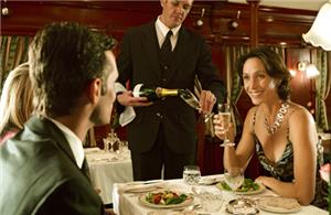 Gracious Dining on board Rovos Rail