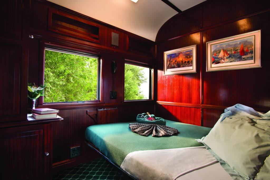 Pullman Dbl Bed at Rovos Rail Suites - Images