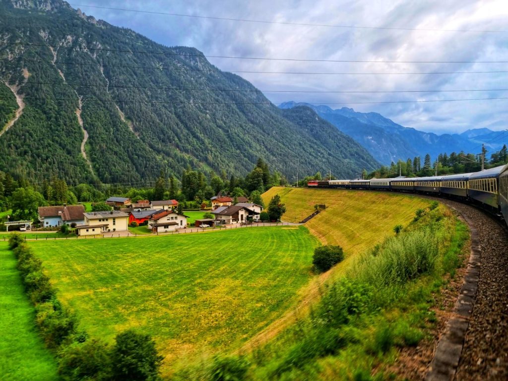 Golden Eagle Danube Express: the train exterior