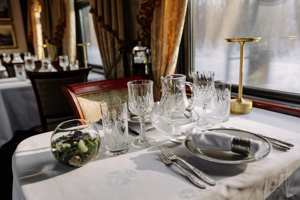 Golden Eagle: the restaurant car