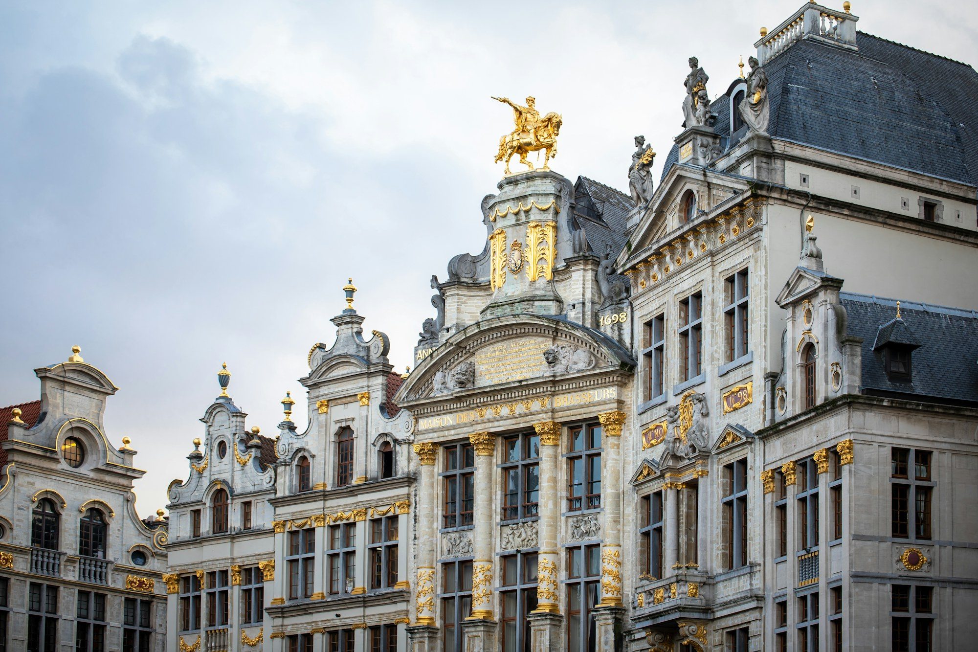 The guild houses of the Grand Place — Grand Place, Brussels, Belgium