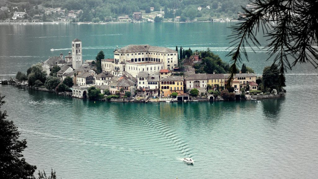Isola San Giulio on Lake Orta, Piedmont, Italy