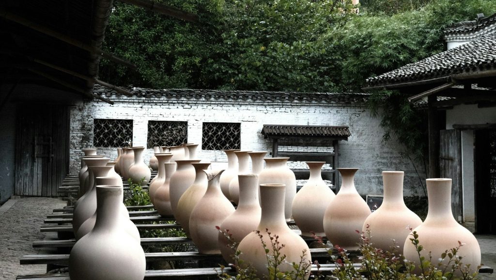 Porcelain vases in Jingdezhen — Jingdezhen, Jiangxi, China